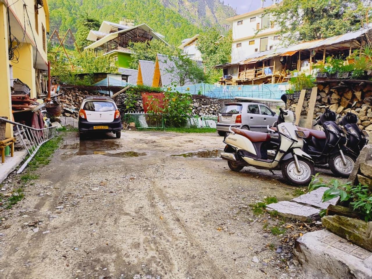 Hotel Purnima Riverside Kasol Exterior foto